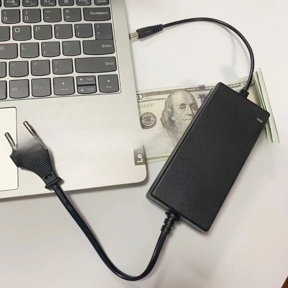 กล่องเก็บของซ่อนในที่ชาร์จแล็ป - Home Security Key บทวิจารณ์และราคา